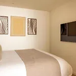 Magnificent Apartment -2Br-6P- Musee Du Louvre